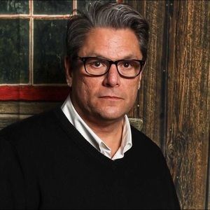 Meet your Posher, Robert